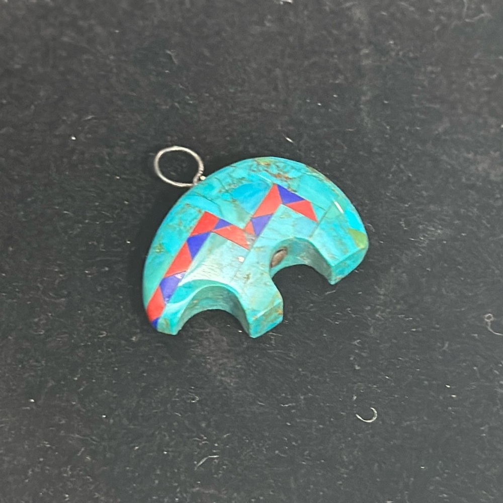 Vintage Turquoise Bear Pendant  Native American Indian Jewelry - Picture 3 of 7